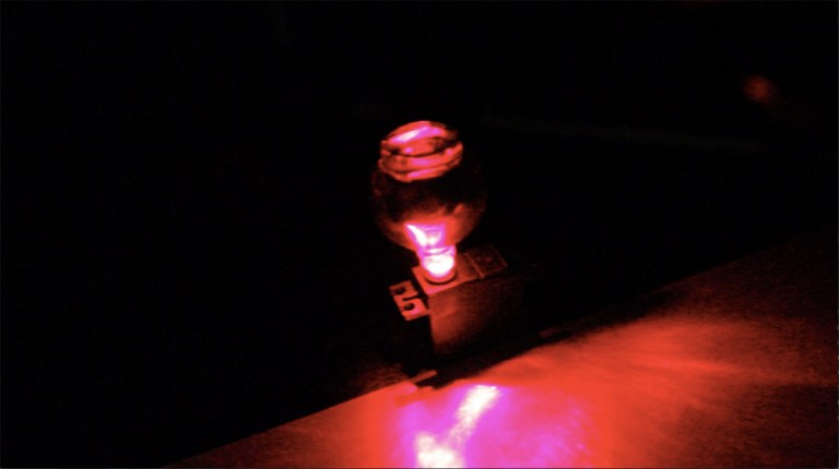 Mick Lorusso & Clarissa Ribeiro, "The Cat's Eye Nebula", 2015, Vista de instalación en Shangai, China. Imagen cortesía de los artistas.