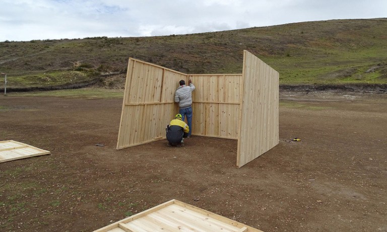 Óscar Moreno Escárraga, "La casa de la frontera", 2015. Montaje. Ciudadela Sucre, Municipio de Soacha.